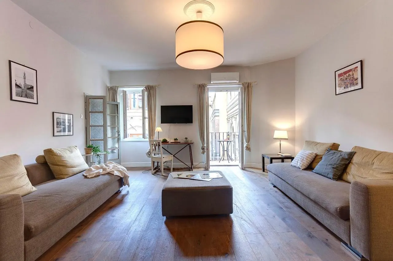 Nori Apartment By Mamo Florenz